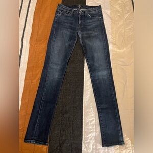 7 for all Mankind Roxanne skinny jeans. Size 27